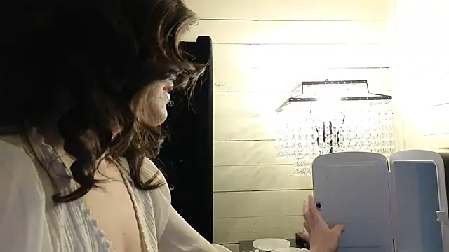 sexylilly69 online show from December 1, 2025, 3:33 am