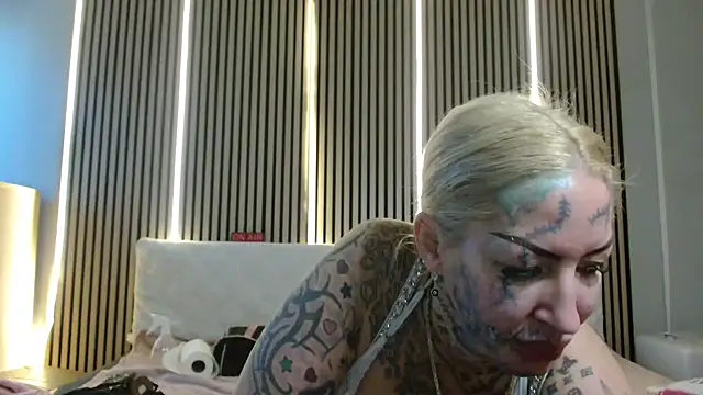 Jeanny Bln online show from March 22, 2026, 5:55 am