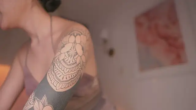 Snapshot of GigiLee_ chatting on September 14, 2025, 10:09 pm GigiLee online show from September 14, 2025, 10:09 pm