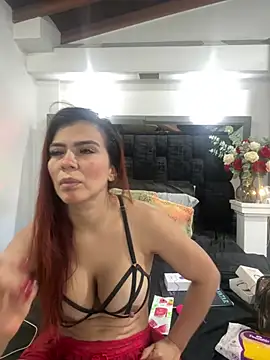 Snapshot of Arianna_Jones1 chatting on July 19, 2026, 11:08 pm Arianna Jones1 online show from July 19, 2026, 11:08 pm