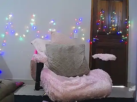 Snapshot of Irresistible24 chatting on March 8, 2025, 1:57 pm Irresistible24 online show from March 8, 2025, 1:57 pm