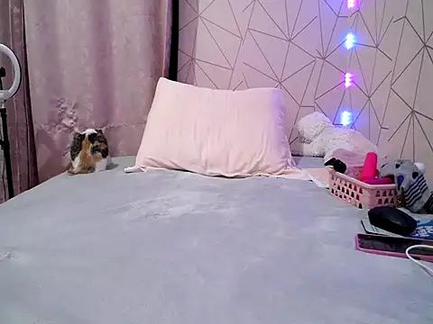 Snapshot of Irresistible24 chatting on October 12, 2025, 10:31 pm Irresistible24 online show from October 12, 2025, 10:31 pm