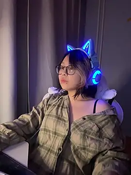 maydaykimmy online show from December 2, 2025, 11:11 pm