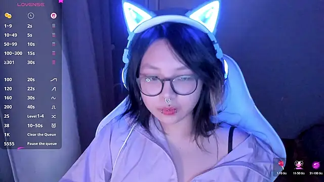 maydaykimmy online show from March 13, 2026, 9:21 pm