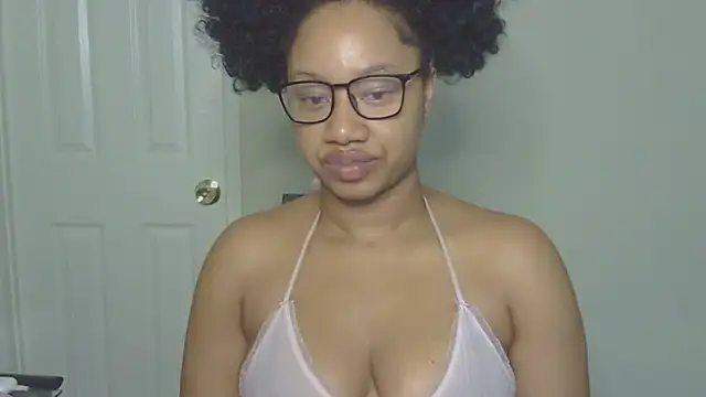 goddessdaisysky online show from October 28, 2025, 5:26 pm