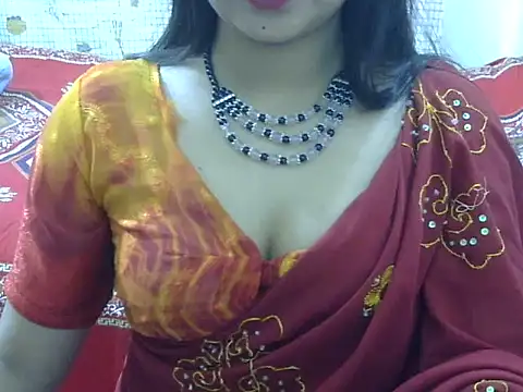 Horny desigirl online show from February 21, 2026, 4:19 pm