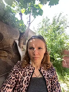 Anita-Smith online show from June 9, 2026, 10:05 am