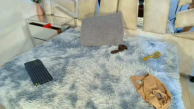 Natalyefoster online show from January 31, 2026, 7:11 pm