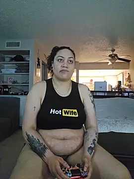 honeeyyy pot online show from February 1, 2026, 1:04 am