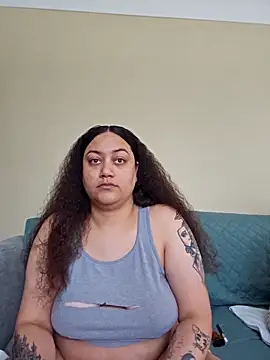 honeeyyy pot online show from March 16, 2026, 9:52 pm