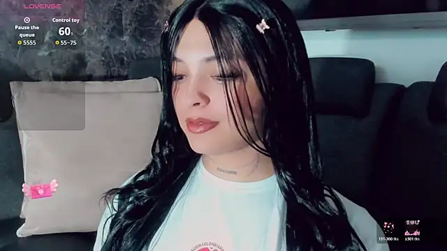 Snapshot of Emmaa_Saenz_ chatting on July 3, 2026, 10:16 pm Emmaa Saenz online show from July 3, 2026, 10:16 pm