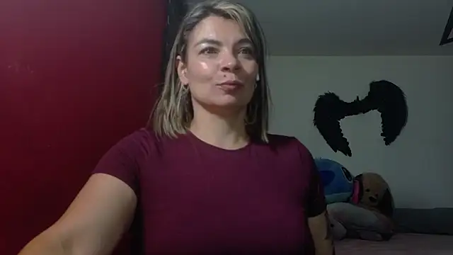 Snapshot of charlotedoll chatting on June 9, 2026, 11:49 pm charlotedoll online show from June 9, 2026, 11:49 pm