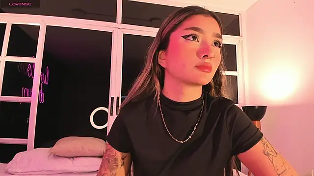 Arianavillada online show from March 17, 2025, 3:14 am