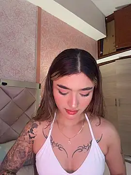 Arianavillada online show from February 5, 2026, 3:33 am