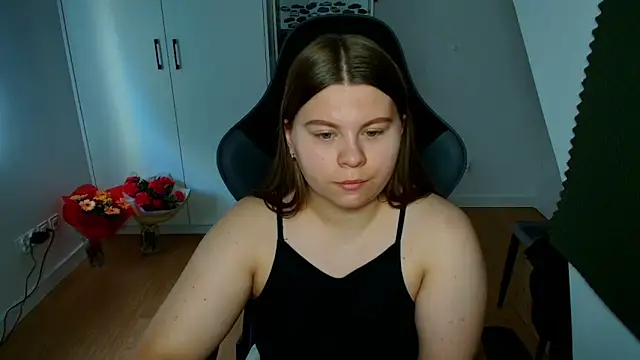 Snapshot of AbbyPleasure chatting on August 2, 2026, 9:52 am AbbyPleasure online show from August 2, 2026, 9:52 am