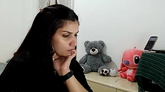 ZajiraShane online show from February 12, 2026, 6:14 pm