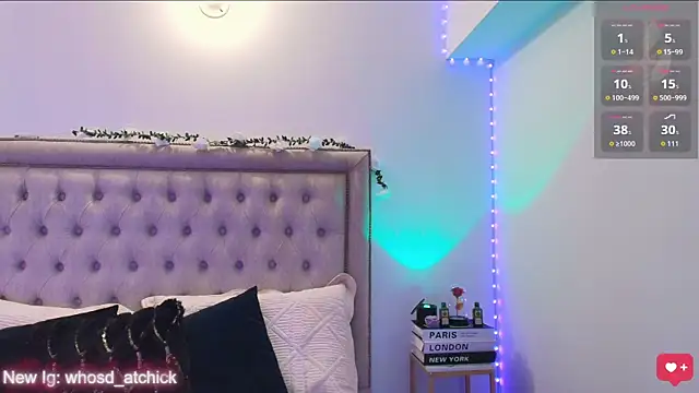 Snapshot of kristy_calderon chatting on June 10, 2026, 10:30 pm kristy calderon online show from June 10, 2026, 10:30 pm