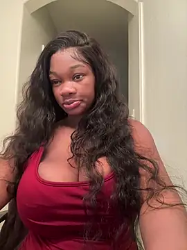 Snapshot of CharismaaBanx chatting on February 6, 2026, 10:51 am CharismaaBanx online show from February 6, 2026, 10:51 am