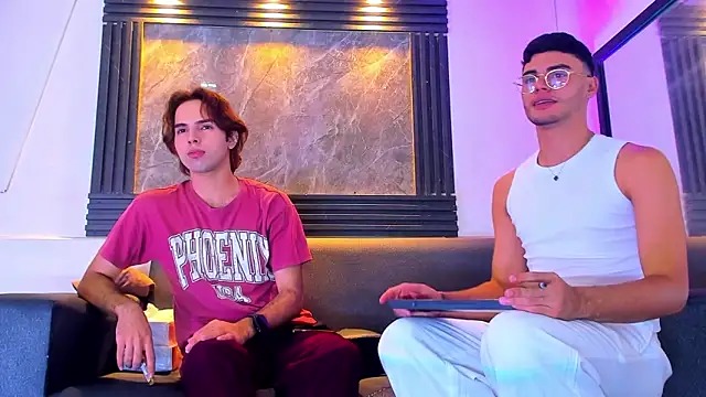 Snapshot of liam_genner_ chatting on October 17, 2025, 8:00 pm liam genner online show from October 17, 2025, 8:00 pm