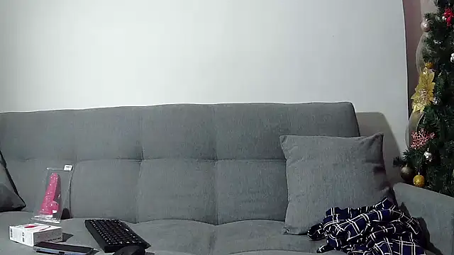 Katalleya jyj online show from January 4, 2025, 5:47 pm