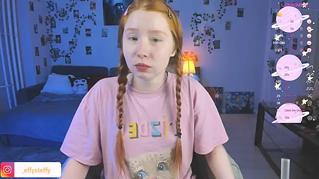 CallMeEffy1 online show from September 28, 2025, 4:56 pm