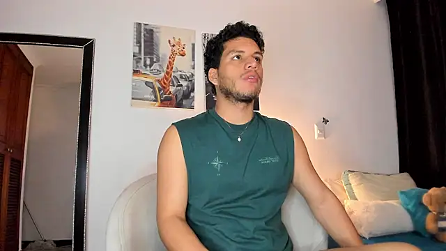 Snapshot of Curlblue chatting on February 7, 2025, 4:16 am Curlblue online show from February 7, 2025, 4:16 am