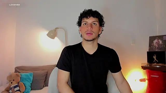 Snapshot of Curlblue chatting on September 12, 2025, 2:33 am Curlblue online show from September 12, 2025, 2:33 am