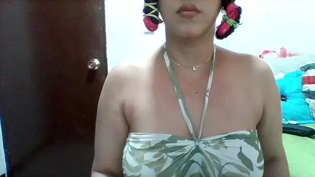 Snapshot of Alisson_brand chatting on February 21, 2025, 3:10 pm Alisson brand online show from February 21, 2025, 3:10 pm