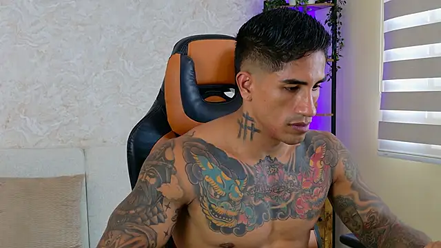 AdanReilly online show from January 27, 2025, 7:56 pm