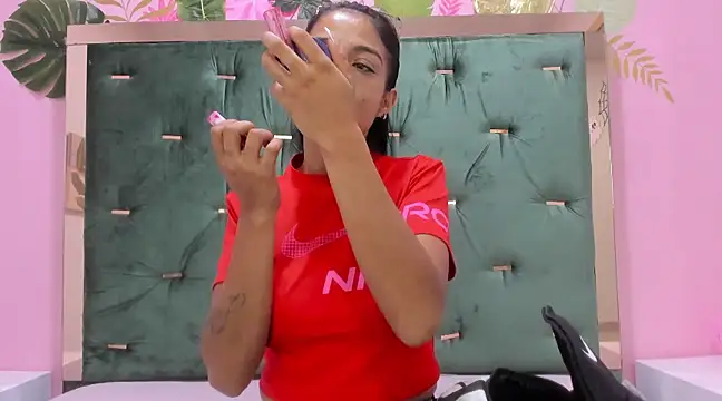 Snapshot of Hellen__4master chatting on February 22, 2025, 9:34 am Hellen 4master online show from February 22, 2025, 9:34 am