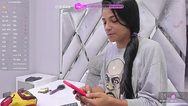 Snapshot of Hellen__4master chatting on March 21, 2025, 11:33 am Hellen 4master online show from March 21, 2025, 11:33 am