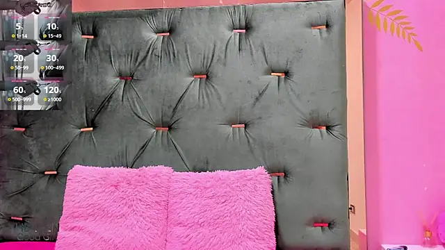 Snapshot of Hellen__4master chatting on November 26, 2025, 1:06 am Hellen 4master online show from November 26, 2025, 1:06 am