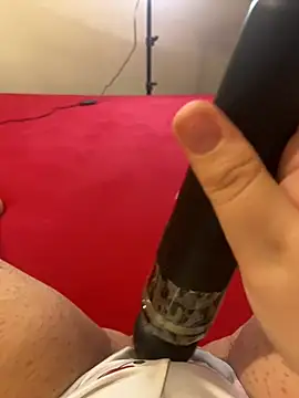 Ceyceys online show from February 8, 2025, 4:36 pm