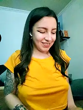 Paudelatorre online show from February 4, 2025, 3:54 am