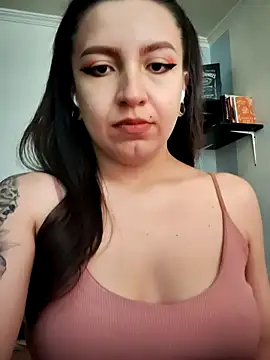 Paudelatorre online show from February 21, 2025, 4:26 pm