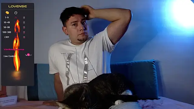 dap XOXO online show from January 14, 2025, 11:37 pm