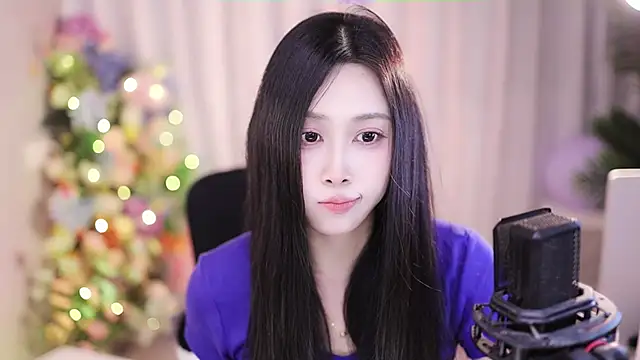 Snapshot of SleepArtist chatting on January 20, 2025, 6:10 pm SleepArtist online show from January 20, 2025, 6:10 pm