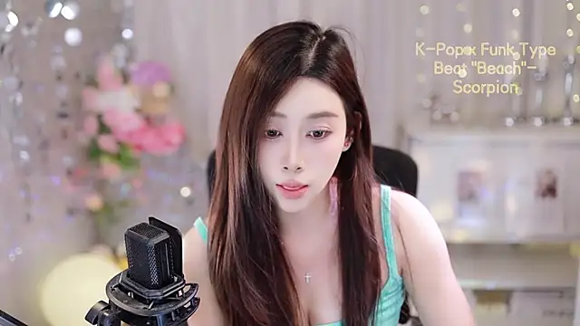 Snapshot of SleepArtist chatting on September 25, 2025, 12:42 pm SleepArtist online show from September 25, 2025, 12:42 pm