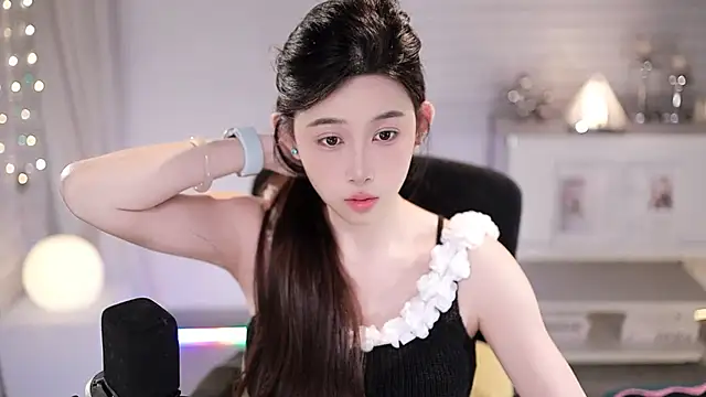 SleepArtist online show from July 23, 2026, 2:37 pm