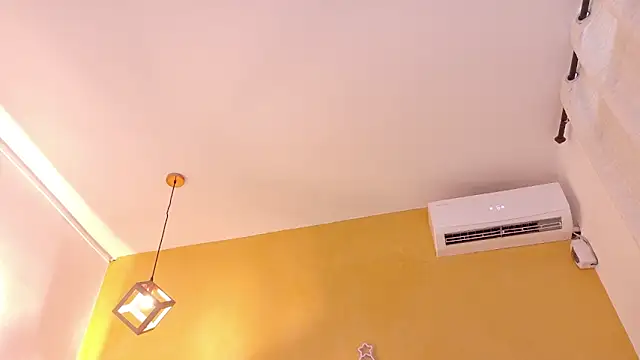 lexyfyre online show from February 11, 2026, 12:32 pm