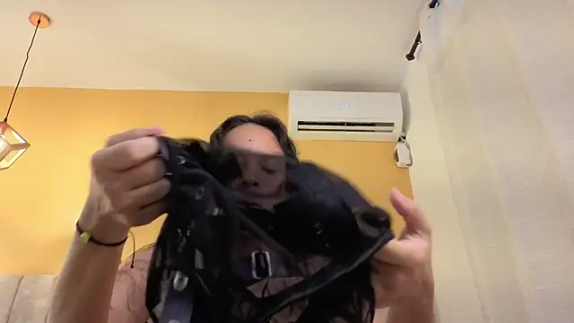 lexyfyre online show from March 12, 2026, 12:33 pm