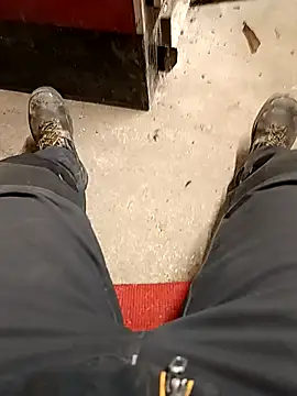 Snapshot of vadszex31 chatting on February 21, 2025, 10:28 am vadszex31 online show from February 21, 2025, 10:28 am