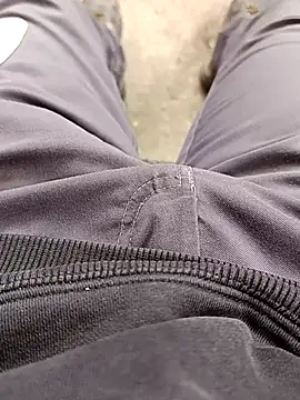 Snapshot of vadszex31 chatting on February 27, 2025, 11:31 am vadszex31 online show from February 27, 2025, 11:31 am