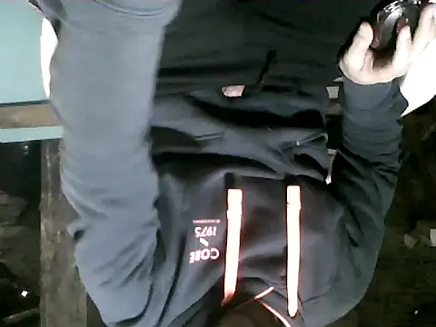 Snapshot of vadszex31 chatting on April 9, 2026, 1:38 pm vadszex31 online show from April 9, 2026, 1:38 pm