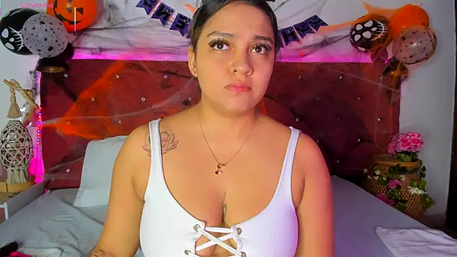 Abril Gomez06 online show from October 24, 2025, 3:47 am