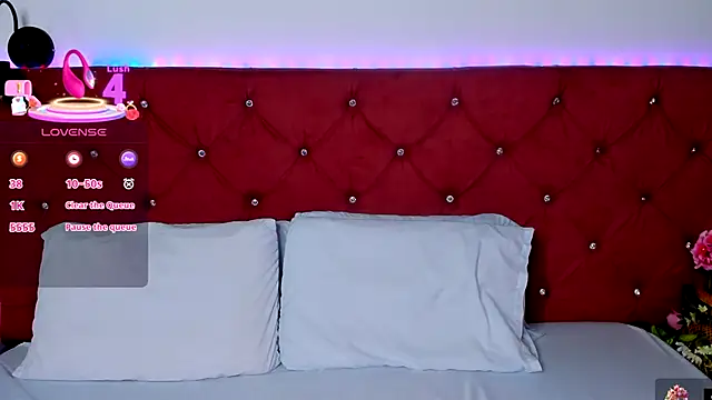 Abril Gomez06 online show from November 26, 2025, 8:54 pm