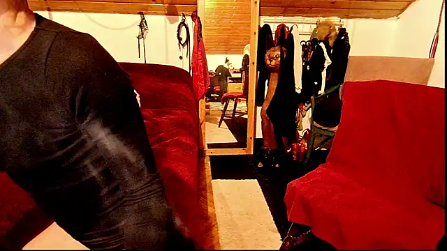 Snapshot of Hot_Colettte chatting on September 16, 2025, 7:15 pm Hot Colettte online show from September 16, 2025, 7:15 pm