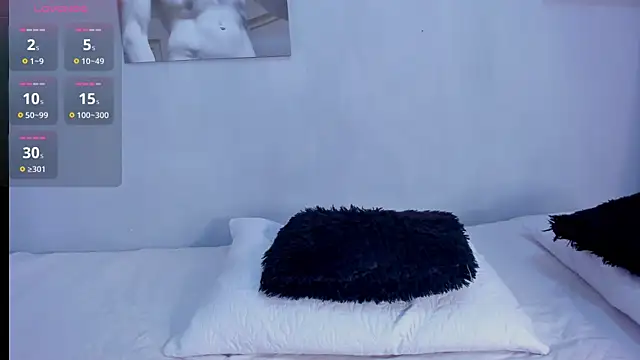 Snapshot of MagnusKing_ chatting on October 24, 2025, 9:55 pm MagnusKing online show from October 24, 2025, 9:55 pm