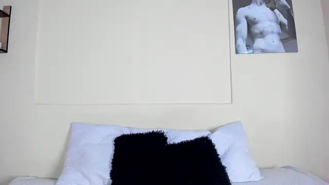 Snapshot of MagnusKing_ chatting on June 11, 2026, 3:37 am MagnusKing online show from June 11, 2026, 3:37 am