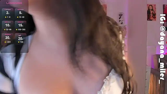  dayana miler online show from December 31, 2024, 4:27 am